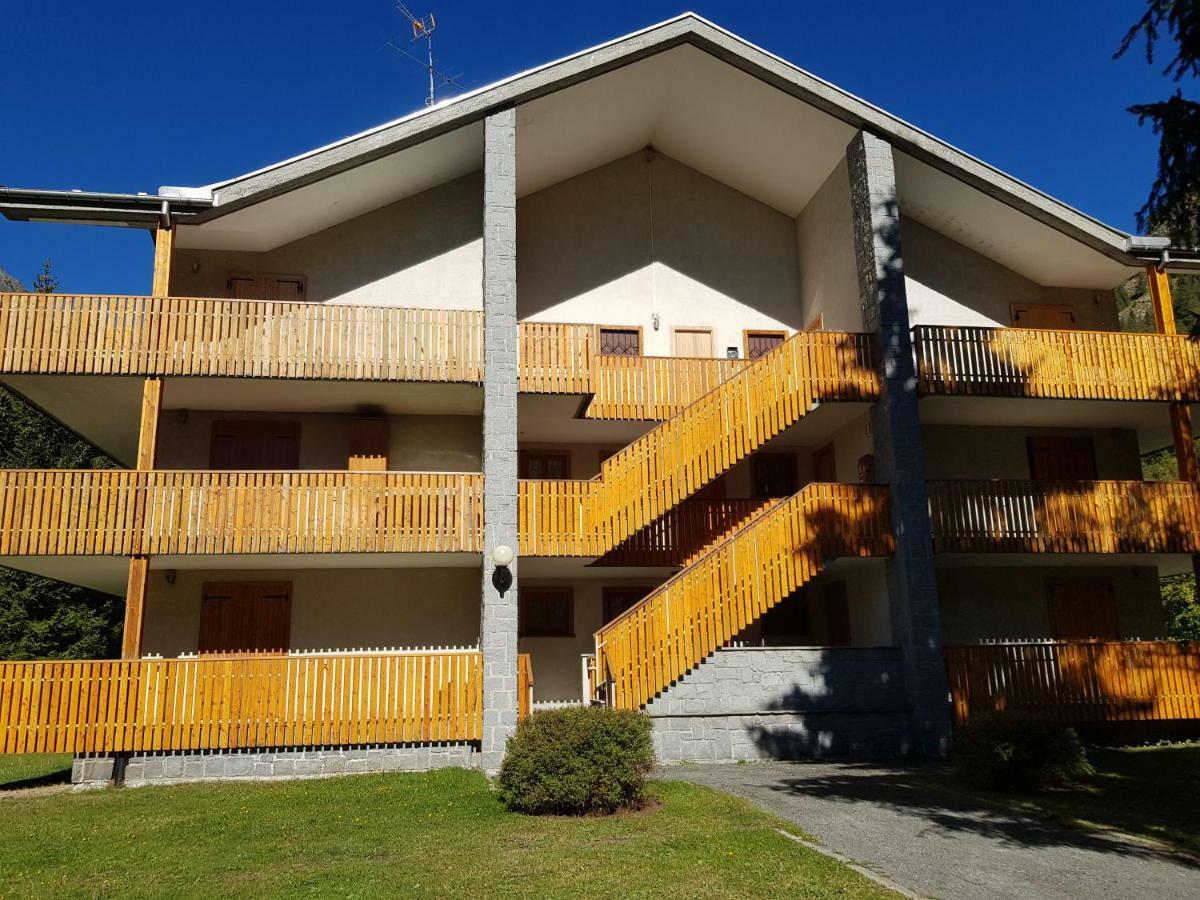 Appartement Quadrifoglio Gressoney-Saint-Jean Luaran gambar